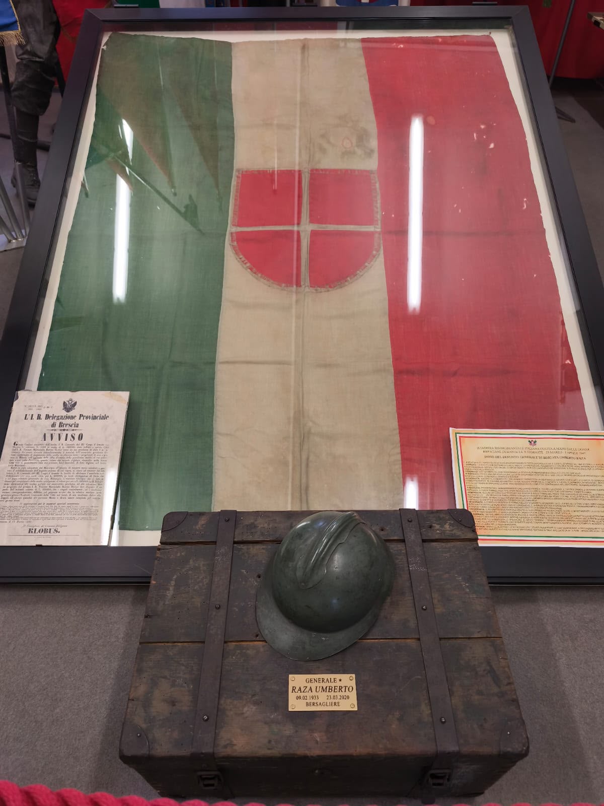 Bandiera storica italiana conservata al museo